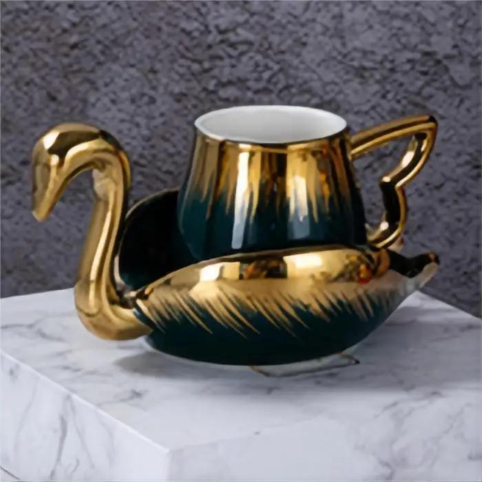 tasse cygne dorée